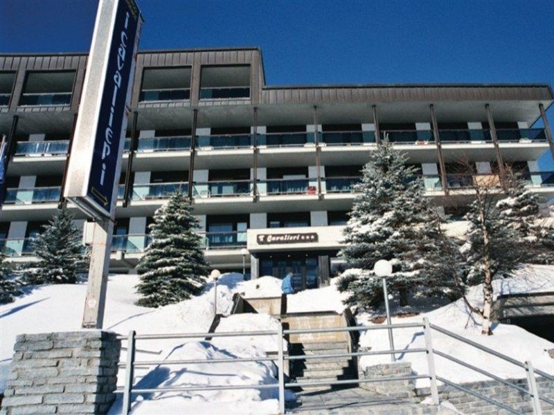 Hotel Ski Club I Cavalieri Rta Colle Colle Sestriere Buitenkant foto